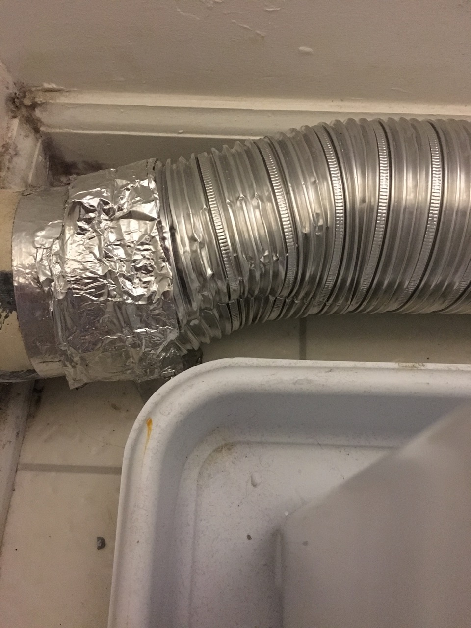 Connect 4 Dryer Vent Duct To 4 Exhaust Pipe Home in measurements 960 X 1280