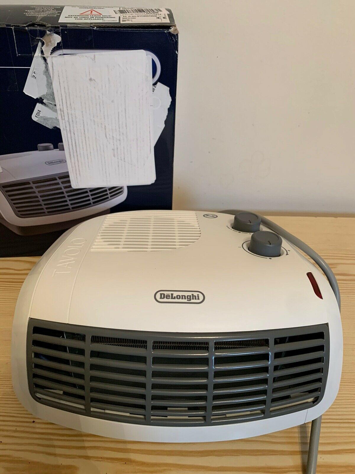 Delonghi Htf 3033 Electric Compact Heater pertaining to dimensions 1200 X 1600