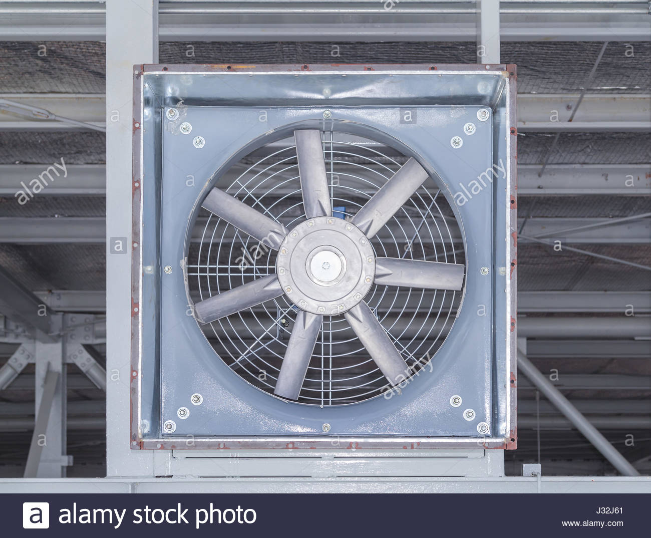 Fan Sur Structure En Acier Pour Systme De Ventilation Et with proportions 1300 X 1074