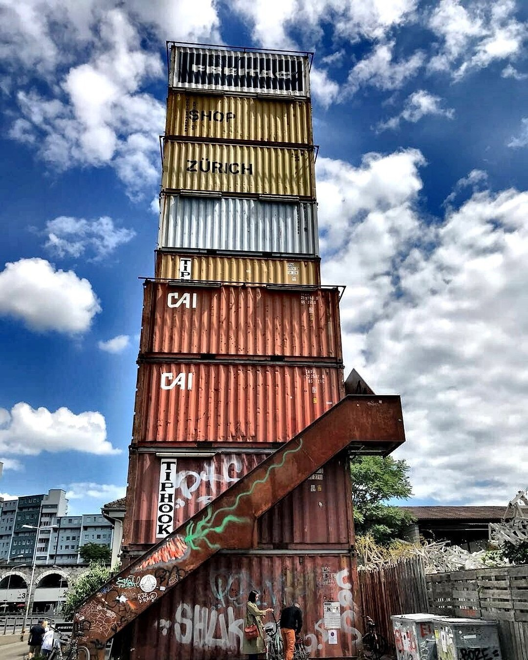 Freitag Tower Dcouvrir Zurich with measurements 1080 X 1350