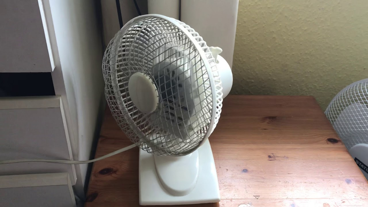 The 2012 Argos Value Oscillating 7 Inch Desk Fan in sizing 1280 X 720