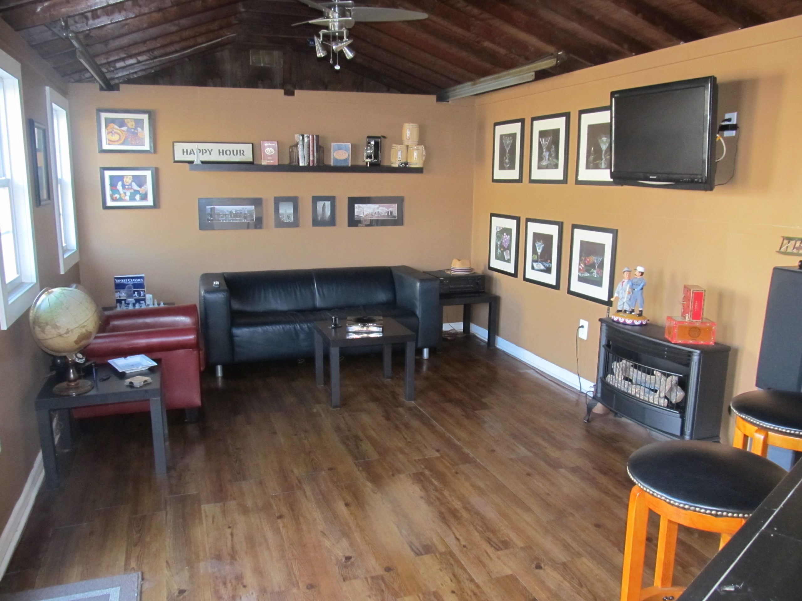 Ultimate Man Cave For The Ultimate Cigar Party The with size 2816 X 2112